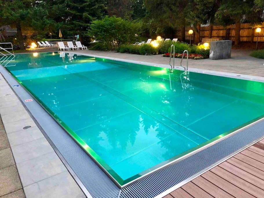 Modern Laax Apt, Swimming Pools, Wellness & Tennis Kültér fotó